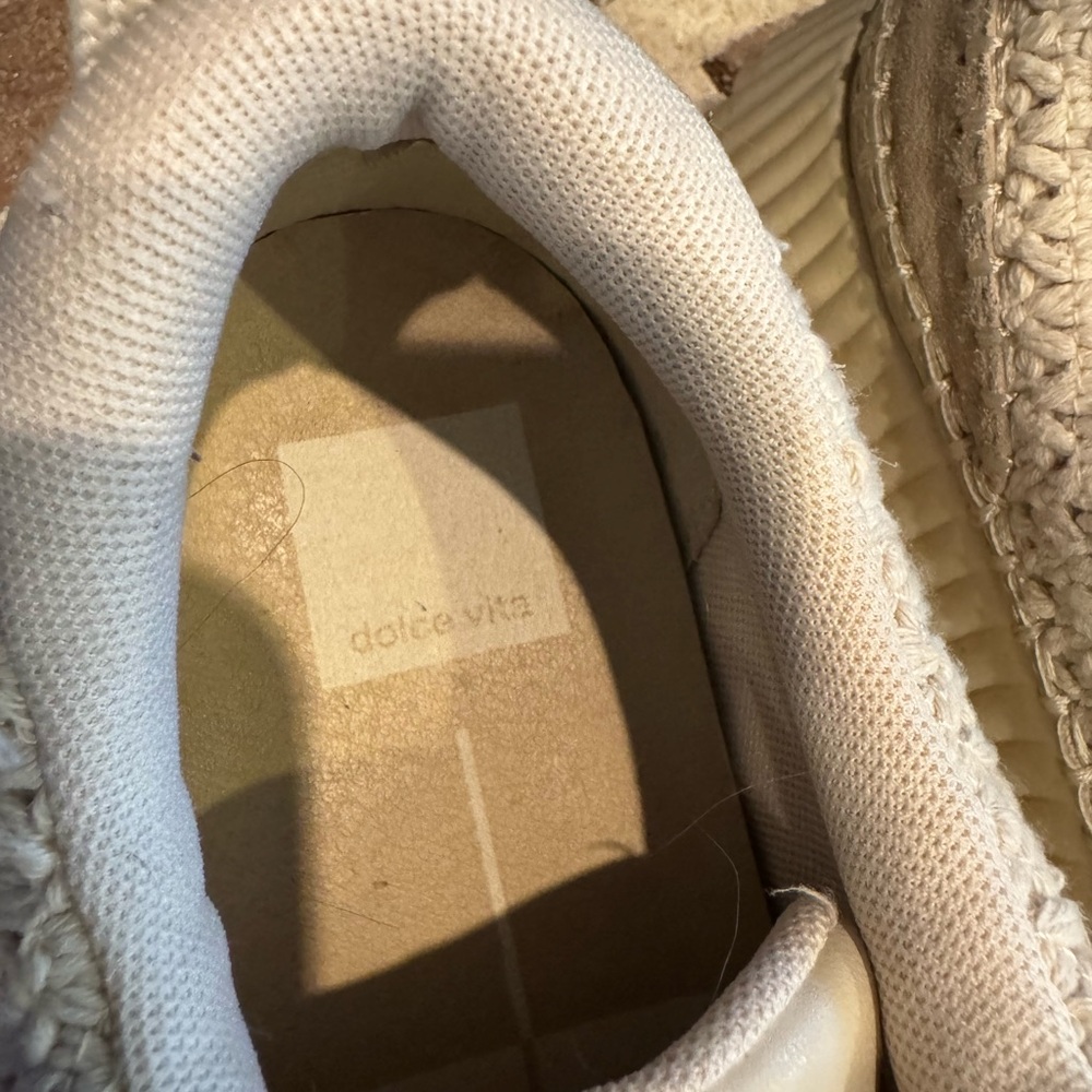 Dolce Vita Dolen Cream Woven Platform Sneakers size 8.5 - Picture 2 of 3